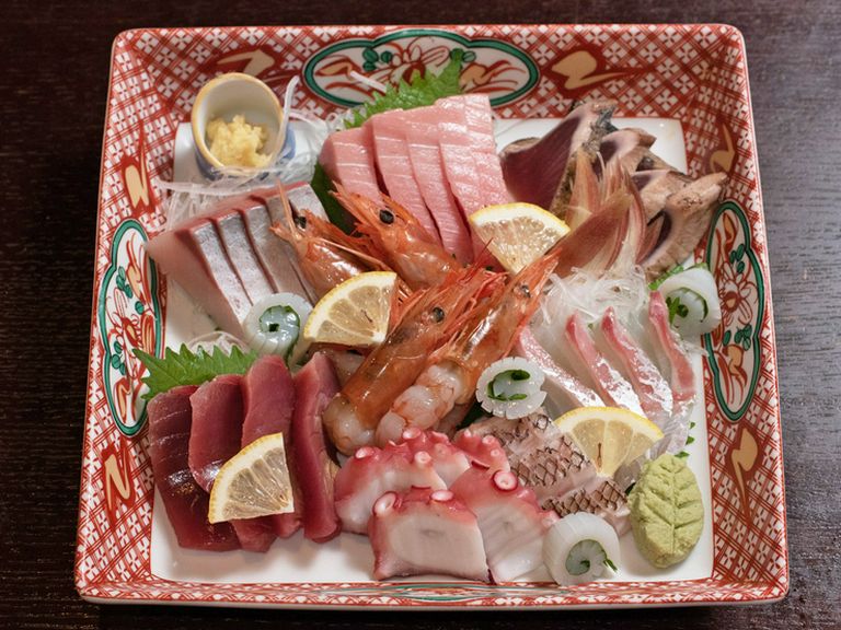 刺身盛り合わせ