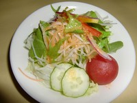 お一人分の野菜サラダです。