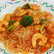 ホームページからご覧いただける日替わりのおすすめメニューもございます。パスタ料理もホームページにてご案内させていただいております。