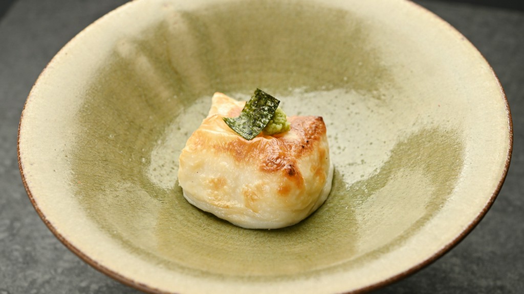 料理人の代名詞。追加注文したくなるほどの絶品『焼き胡麻豆腐』