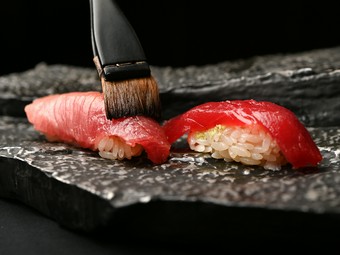 熟成マグロ握り