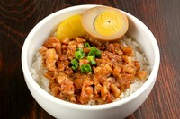 魯肉飯