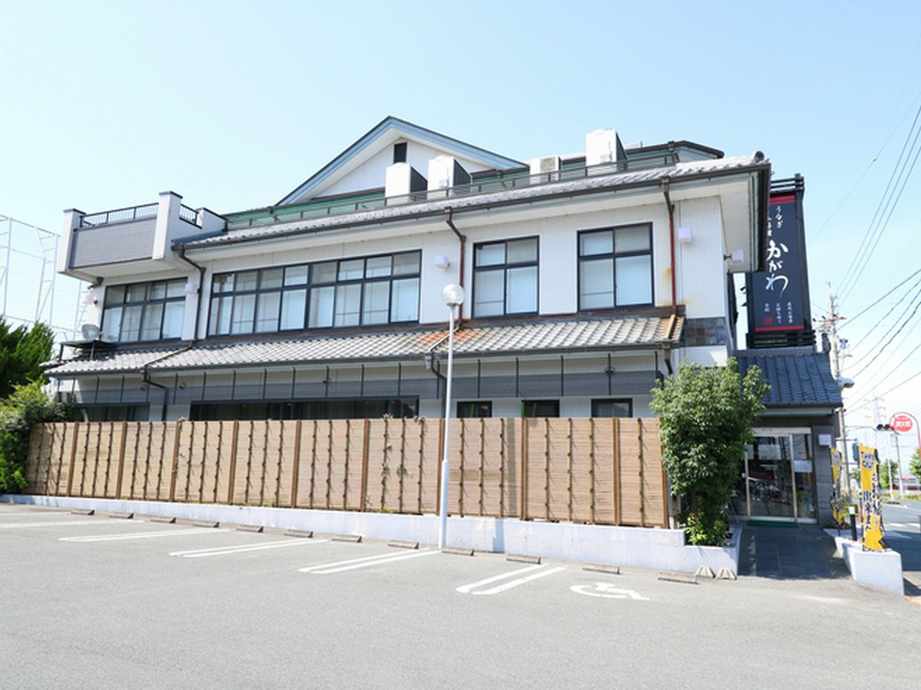 店内から自宅でのお食事まで。お客さまに合わせたサービス