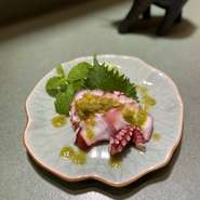 タコのナムチムタレー