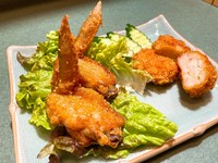 四万十鶏手羽先のナムプラー揚げ
1人前2ピース