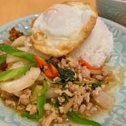 ガパオライスセット