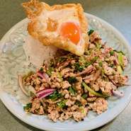 ラープムーセット