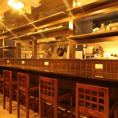 温かみのある雰囲気の中、リラックスした時間を過ごせそう