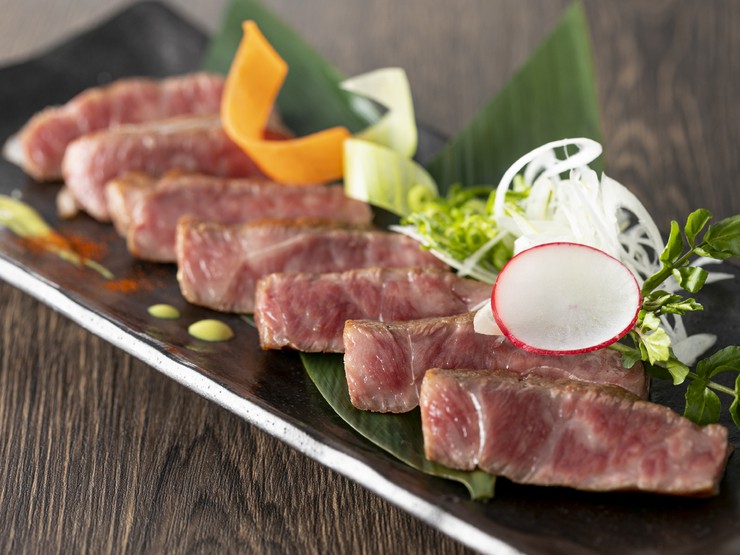【やまおやじ】送料込み　ダイニングチェアンド ダークブラウン 秋田木工 ダイニングチェア「magekko(まげっこ)」ブナ材 カラー