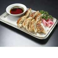 青森産のニンニク使用
においも少なく一口サイズでパリッとした食感です