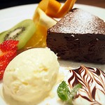 *メニューはスタッフにお尋ね下さい。