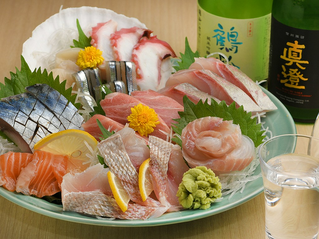 魚屋直送　刺身盛り合わせ（二人前）