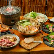創業以来続くコースです。水炊き、すき焼き、闘鶏(シャモ)鍋、しゃぶしゃぶの4つのお鍋よりお選び下さい。
⚪︎季節の小鉢
⚪︎地鶏のお刺身
⚪︎地鶏の炭火焼き
⚪︎サラダ
⚪︎お鍋各種
⚪︎〆
⚪︎シャーベ