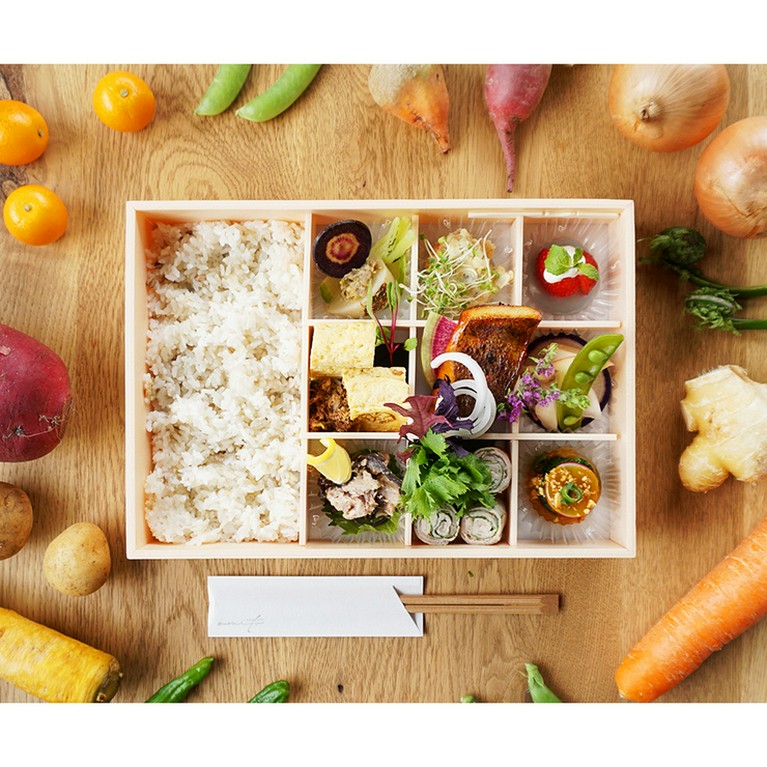 人気のお膳をご自宅でも！『一汁九彩弁当』