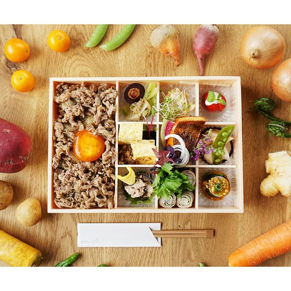人気のお膳をご自宅でも!『一汁九彩牛しぐれ弁当』