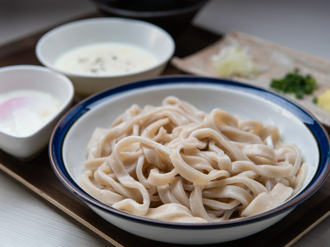 地方の味を楽しめる