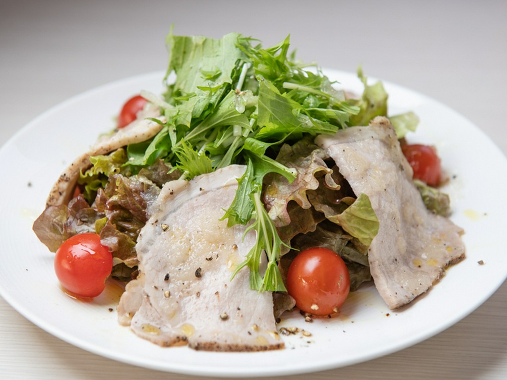 地元さくら市で丹精込めて育てられた四元豚「さくらポーク」