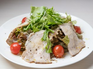 地元さくら市で丹精込めて育てられた四元豚「さくらポーク」