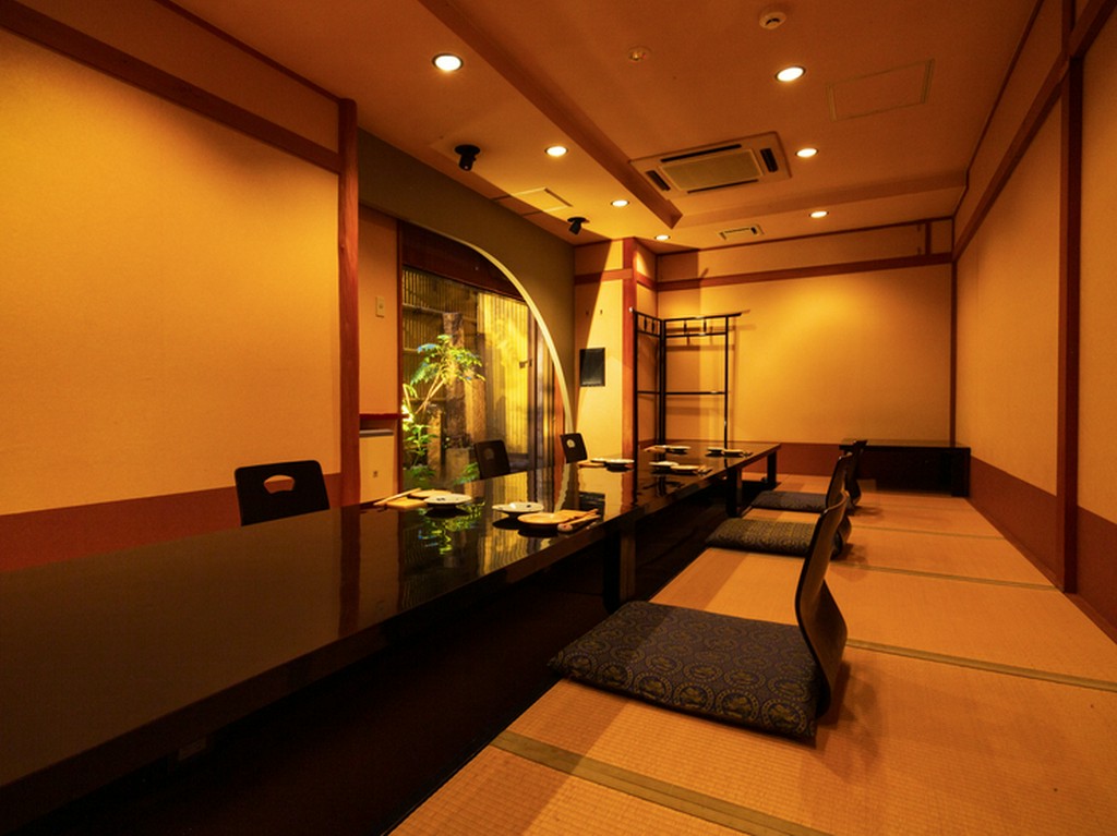 静寂の中、美食と向き合う幸せなひとときを満喫