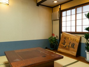 0008100172U1.jpg