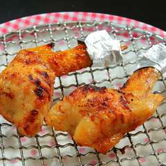 鶏肉と相性抜群の明太子をたっぷり詰めた『手羽めんたい』