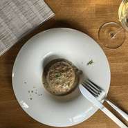 今年も販売スタートしました。大人気の商品です。
