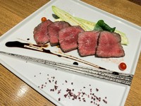 モモの中で一番サシが入っている、牛一頭からわずかしか取れない希少部位。