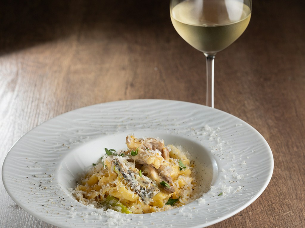 自家製手打ち麺は粉から厳選。こだわりの『パスタ』