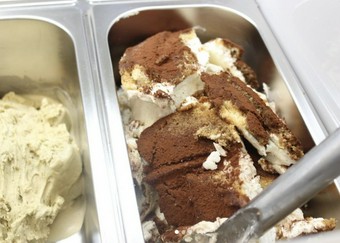 ホットコーヒーと相性抜群！『ティラミス』