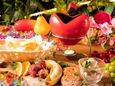 女性にも大人気！愛は不滅『ハートのチョコフォンデュ』