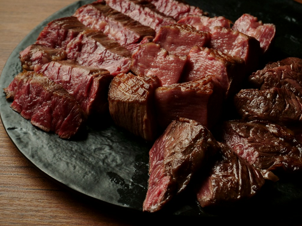 お肉本来のおいしさを提供するため、決して妥協しないプロ魂