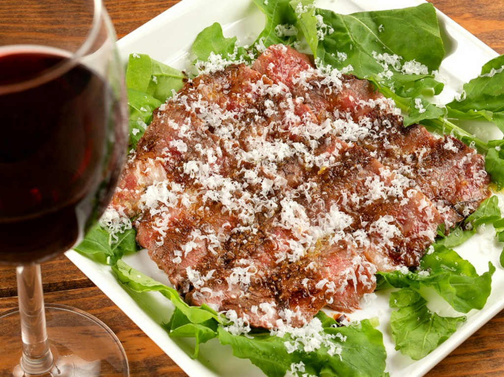 国産牛ミスジのタリアータ