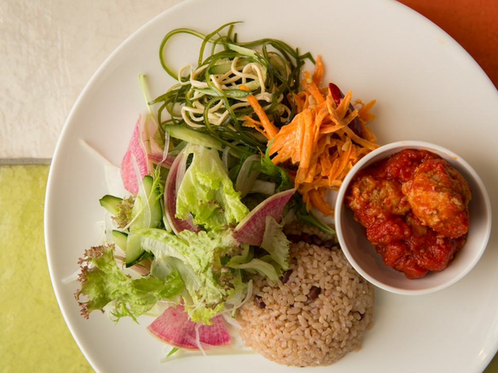 豊富な料理からおふたりの好みを見つけて