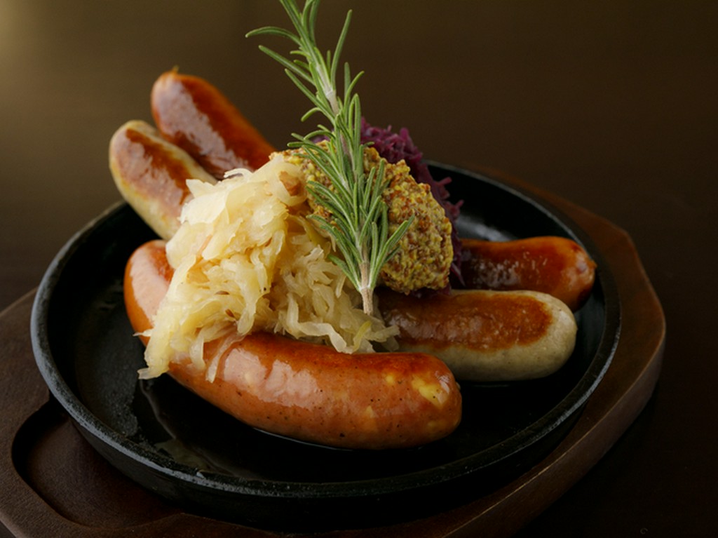 特製ドイツソーセージ3種盛り Three Sausage Platter