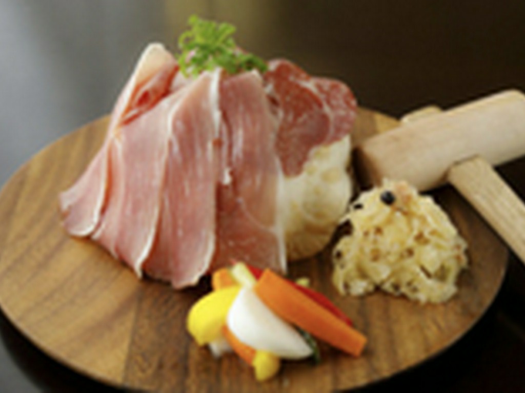 シャルキュトリボード Charcuterie Board