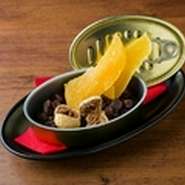 プレミアムドライフルーツ Dried Fruits