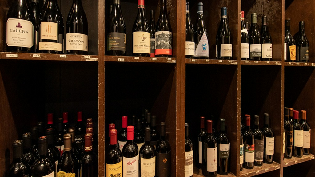 幅広い銘柄が揃う「ワイン」