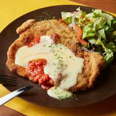 シュニッツェル・パルミジャーナ Schnitzel Parmigiana