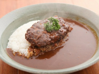 ハンバーグカレー