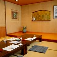2階完全個室座敷（4名様～10名様）コース料理ご予約の方のみ
