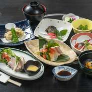 和食ならではの、四季折々の食材を使った会席料理が楽しめます。﻿