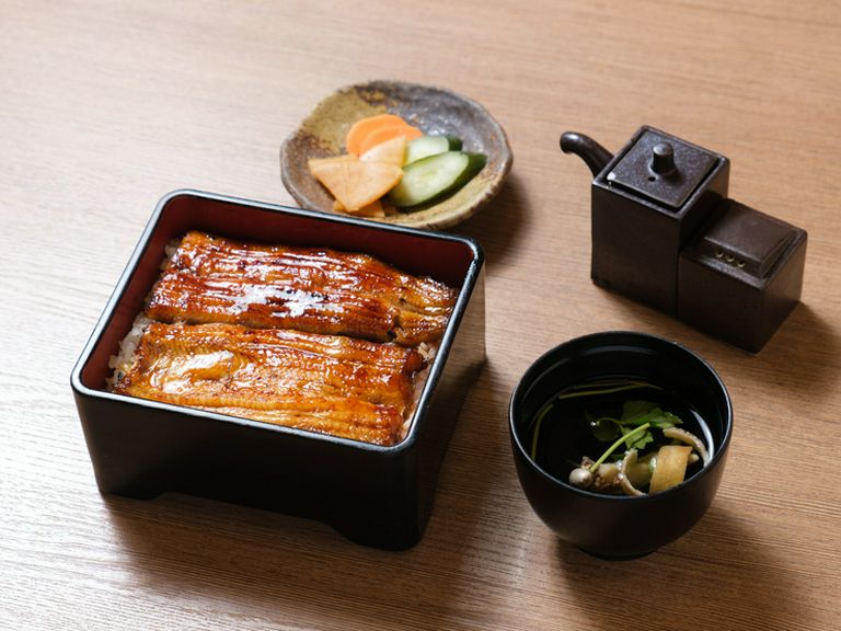 芳ばしいたれの香りが五感を刺激、ふっくらしていて、とろりとした食感を楽しめる『うな重 上』