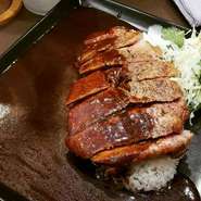 トンテキカレー