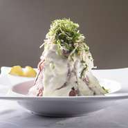  てんこ盛り　ローストビーフ丼