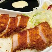 豚バラカレー（揚げ）　24時間仕込みのカレー