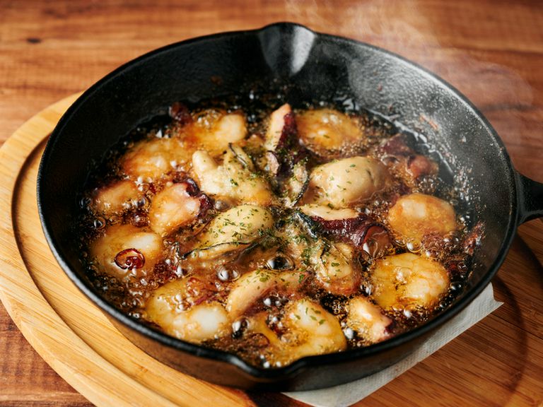 シーフードスペシャルアヒージョ(2〜3人前)