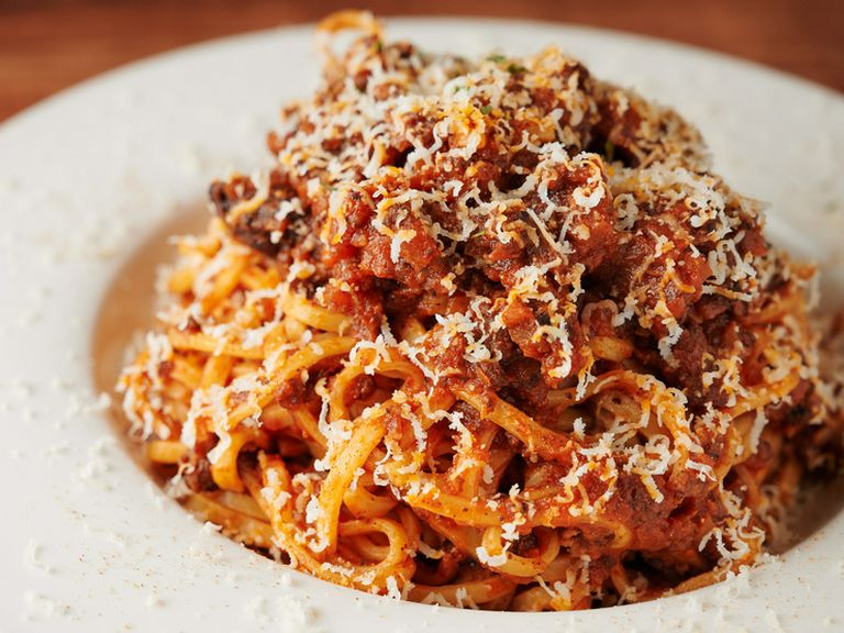 ゴロゴロボロネーゼ