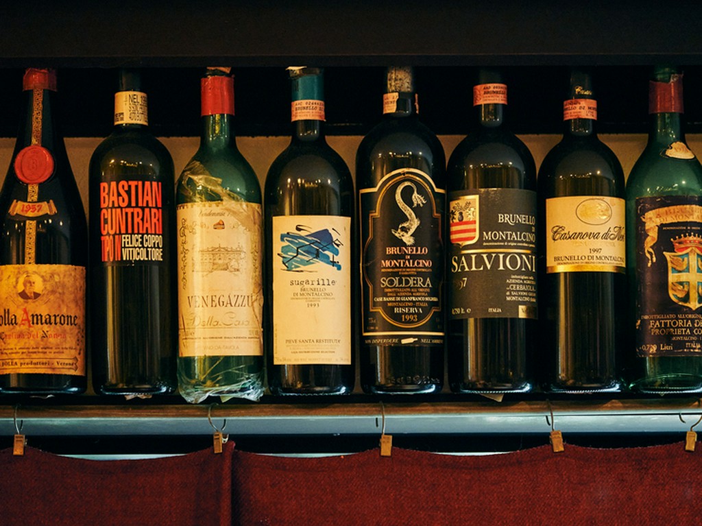 平野氏が厳選したワインをセットにしたものも販売中