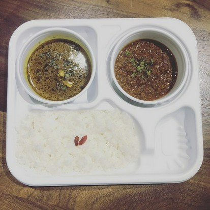 麻布十番薬膳カレー 新海 大門店 浜松町 大門 スパイスカレー のグルメ情報 ヒトサラ 麻布十番薬膳カレー 新海 大門店 浜松町 大門 スパイスカレー のグルメ情報 ヒトサラ