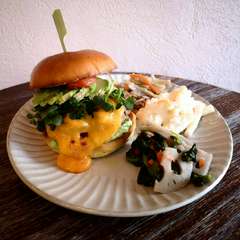 アボカイワレチーズバーガー＋OBANZAI